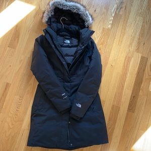North face black down arctic parka women's size small